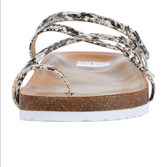 DV by DOLCE VITA BOUDICCA BUCKLED STRAP SANDAL - Picture 7 of 11